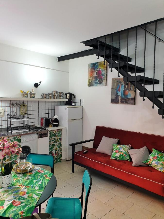 Villa La Casa Di Frida Aeroporto di Catania Fontana Rossa Esterno foto